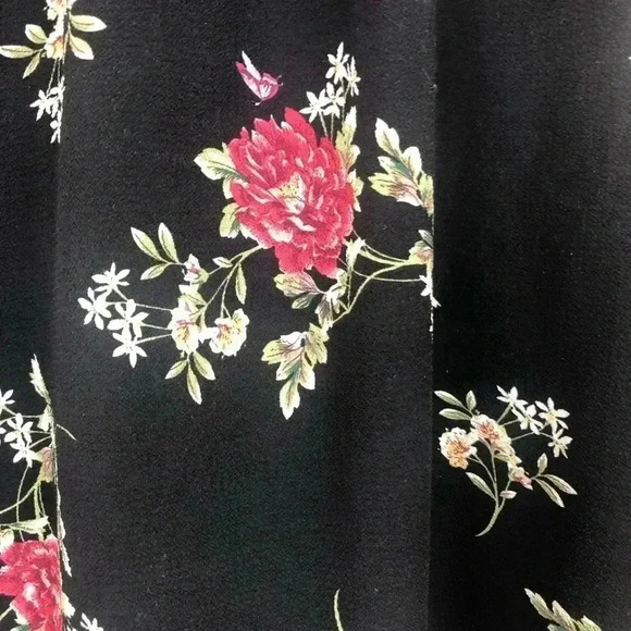 Neiman Marcus Floral Blouse size S Bell Sleeves - Picture 6 of 8